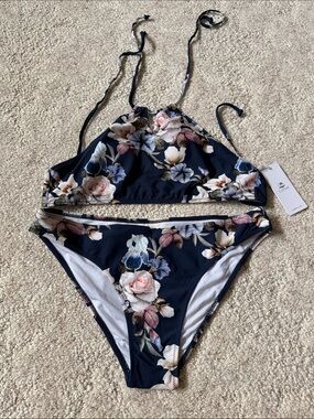 NWT Cupshe Bikini